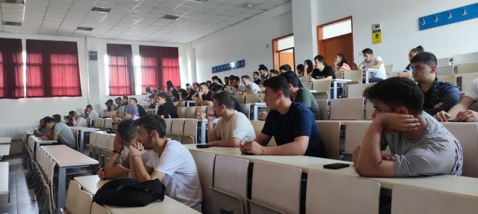 Hisarcık Myo’da “Büyük Zaferin 100. Yılında Milli Mücadele Dönemi” Konulu Konferans
