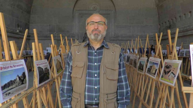 Öğretmen, Hicaz İzlenimlerini Sergiye Döktü