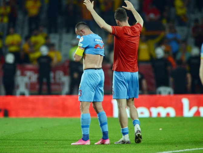 Kayserispor Kaptanı İ̇lhan Parlak: "Hayatımın Ve Kariyerimin En Önemli Karşılaşmasıydı”