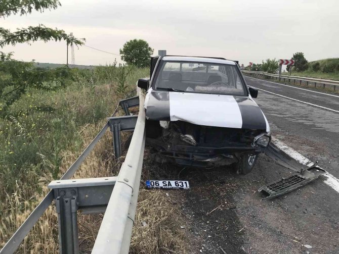 Alkollü Sürücü Kaza Yaptı: 2 Yaralı