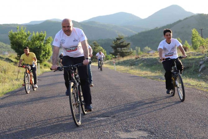 Kızılcahamam Mtb Cup Dağ Bisikleti Yarışması Başladı