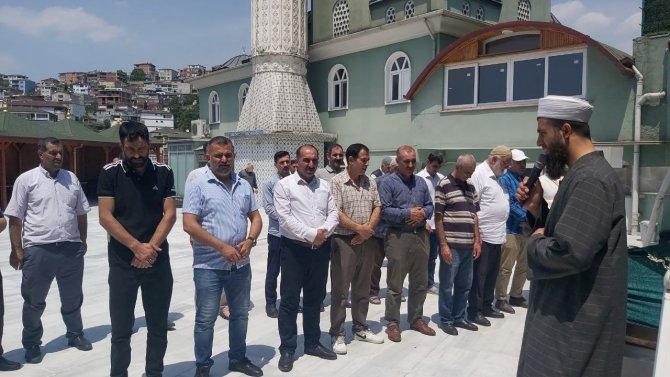Ormanda Cansız Bedeni Bulunan Çocuk Son Yolculuğuna Uğurlandı