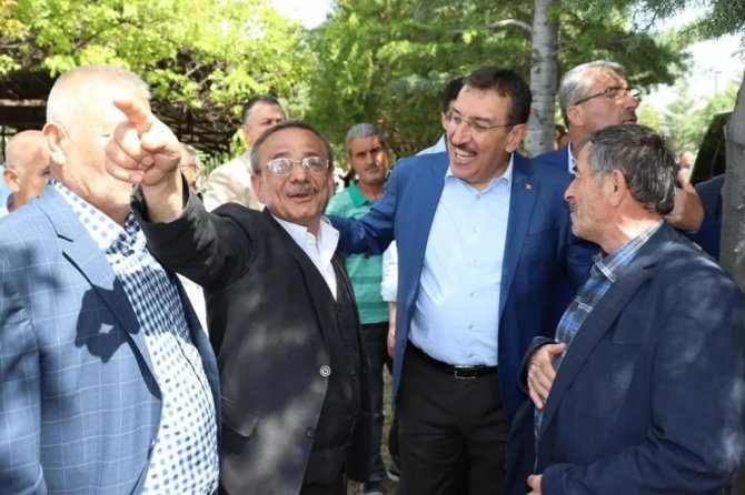 Tüfenkci: “Türkiye’nin Neresinden Baksanız Ak Parti’nin Eserlerini Görürsünüz”