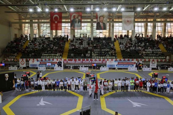 Gençler Tekvando Şampiyonası Muğla’da Başladı