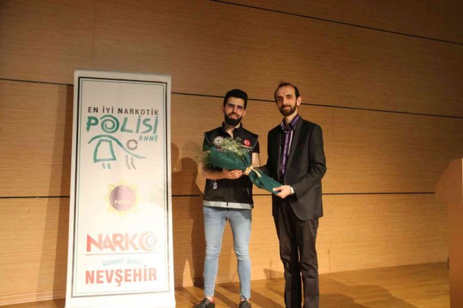 Nevü’de ‘Geleceğini Uyuşturma’ Semineri Düzenlendi