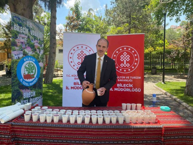 7 Asırlık Tarifiyle Osmanlı Şerbeti