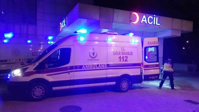 Kaldırımda Yürürken Motosiklet Çarpmıştı: Ekiplerin Genci Yaşama Döndürme Mücadelesi Kamerada