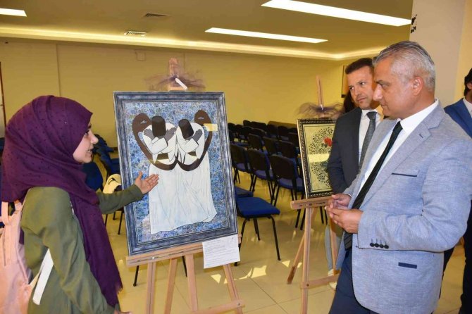 Öğrencilerden Kültür Sanat Sergisi