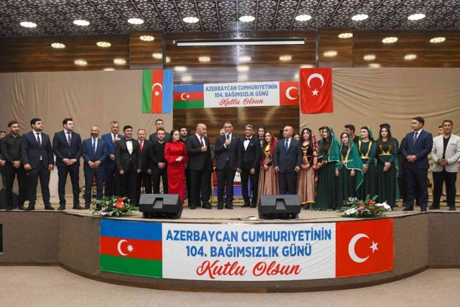 Van Büyükşehir Belediyesi’nden Kardeşlik Konseri