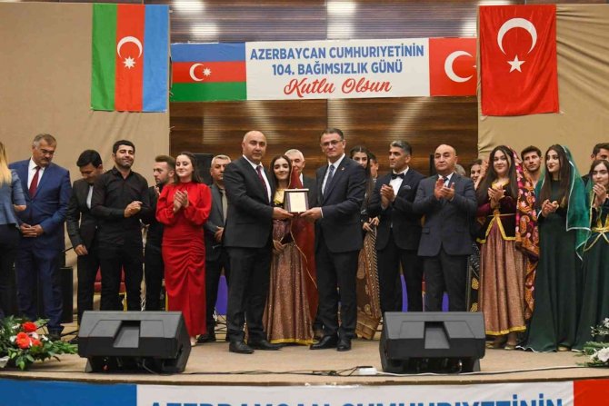 Van Büyükşehir Belediyesi’nden Kardeşlik Konseri