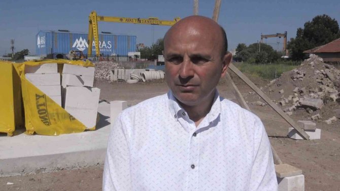 Yalova’da Atık Yemekler Sokak Hayvanlarına Mama, Çiftçiler De Gübre Olacak