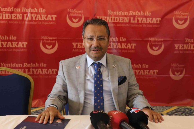 Yeniden Refah Partisi Milli Siyaset Akademisi Alanya’da Başladı