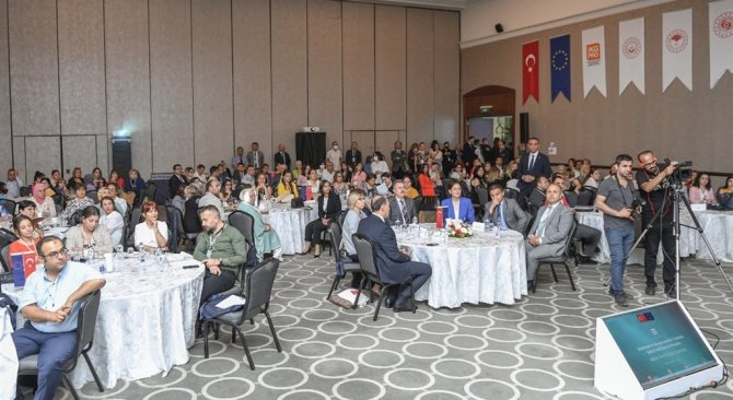 Vali Elban: "Kadınlar Yerel Kalkınmanın Önemli Unsurudur"