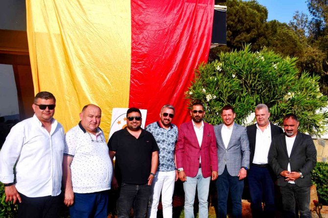 Aliağa Galatasaray Taraftarlar Derneği, Adem Koç İle "Yola Devam" Dedi