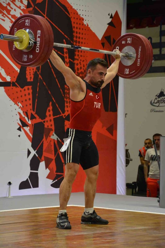 Ferdi Hardal Bronz Madalya Kazandı