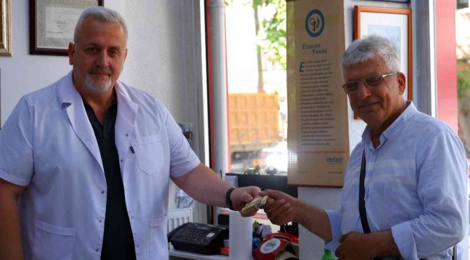Bulduğu 10 Bin Euroyu Bulgaristan’da Yaşayan Sahibine Ulaşıp Teslim Etti