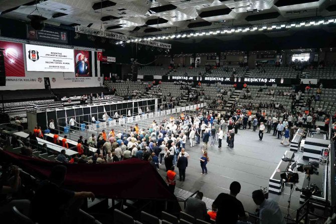 Beşiktaş Olağan Seçimli Genel Kurulu’nda Oy Verme İşlemi Başladı