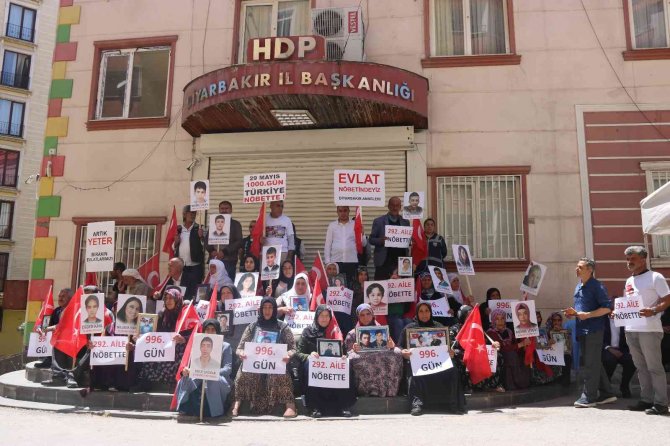 Diyarbakır Ailelerinin Hdp Ve Pkk’ya Karşı Destansı Direnişi 1000’inci Gününde