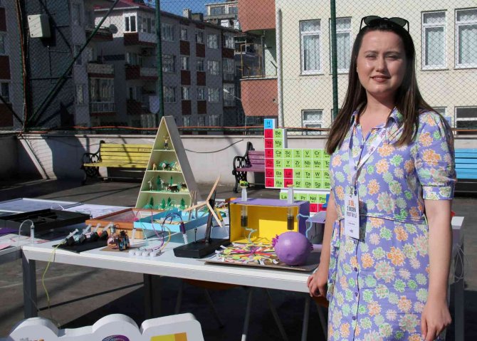 Giresun’da 5 Dil 2 Beceri Festivali’nde Öğrenciler Çalışmalarını Sergilediler