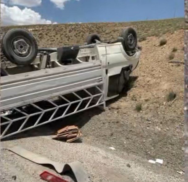 Van’da Trafik Kazaları: 8 Yaralı
