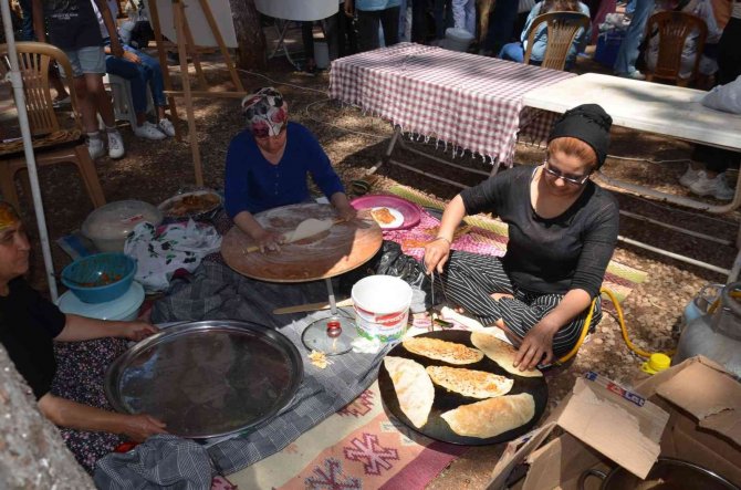 Festivalde 1 Ton Kuzu Ciğeri Tüketildi