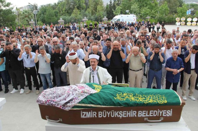 Kazada Ölen Gıda Mühendisi Öykü Su Son Yolcuğuna Uğurlandı