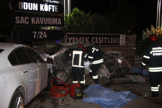 Manisa’da Alkollü Ve Ehliyetsiz Sürücünün Karıştığı Kazada 4 Kişi Öldü, 2 Kişi Ağır Yaralandı