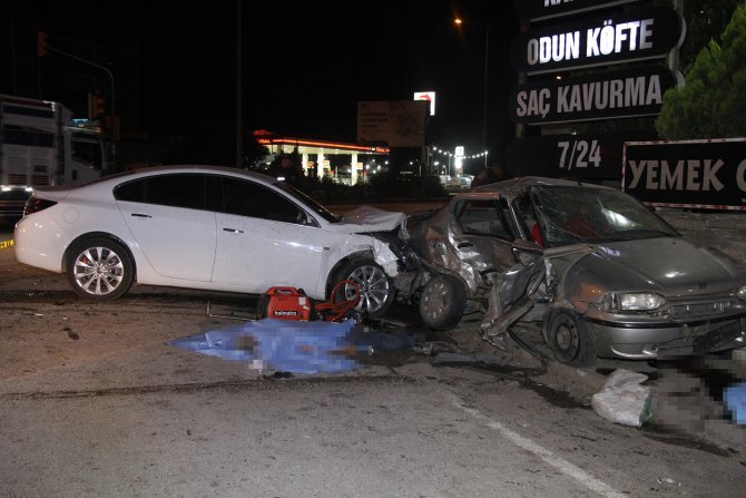 Manisa’da Alkollü Ve Ehliyetsiz Sürücünün Karıştığı Kazada 4 Kişi Öldü, 2 Kişi Ağır Yaralandı