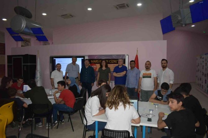 Gelecek Araştırmaları Enstitüsü Mars Kampı Cizre’de Yapıldı