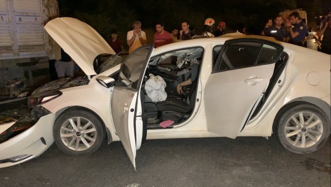 Tem Otoyolu’nda Feci Kaza:1 Ölü, 1 Yaralı