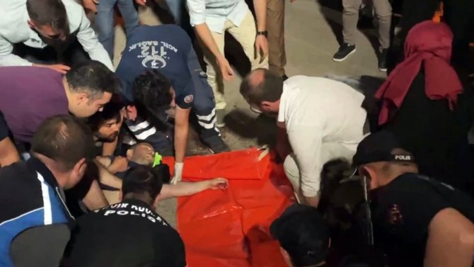 Cengiz Kurtoğlu Konserinde Silahlı Kavga: 1 Yaralı