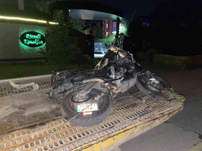 Sakarya’da 2 Kişinin Öldüğü Feci Kaza Güvenlik Kamerasında