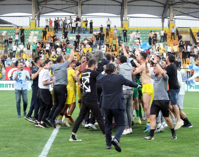 İ̇stanbulspor Finalde