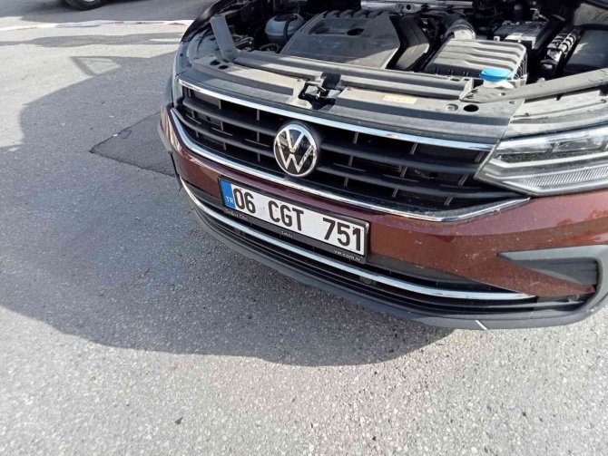 Ankara’da Otomobilin Çarptığı Dolmuş Defalarca Takla Attı: 20 Yaralı