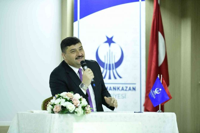 Öğretmen Başkan Gençlerle Buluşmaya Devam Ediyor