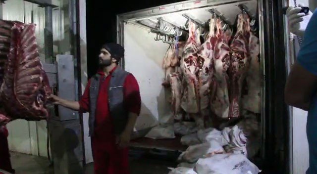Et Yüklü Kamyonda 4 Kilo 956 Gram Esrar Yakalandı