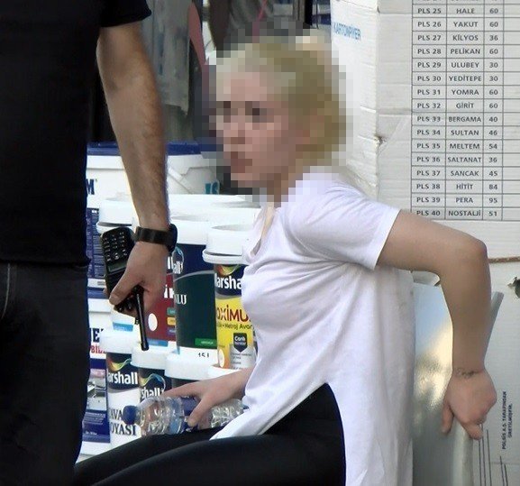 Oteldeki Bayanı Rehin Alan Ve Vurularak Etkisiz Hale Getirilen Şahıs, 2 Gün Sonra Hayatını Kaybetti