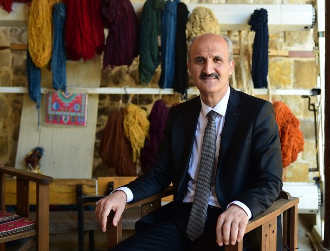 Germenicia Mozaikleri Halılara İşleniyor