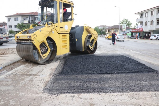 Düzce Belediyesi Asfalt Çalışması Başladı