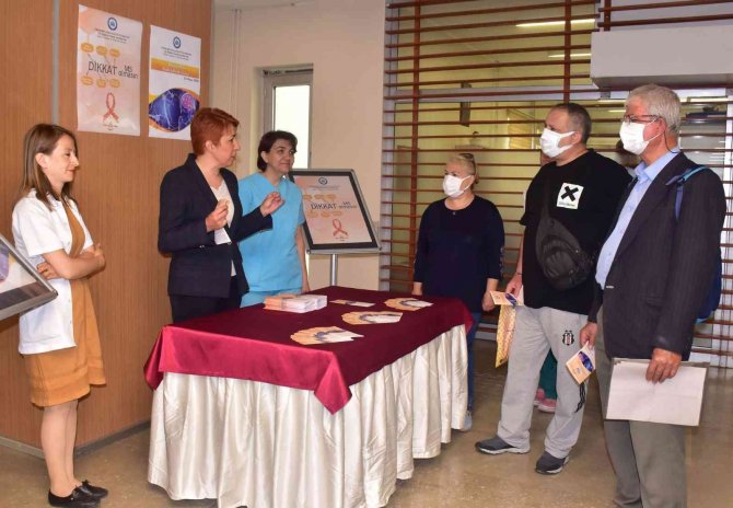 Esogü Hastanesi’nde Ms Hastalığı Hakkında Bilgilendirme Yapıldı