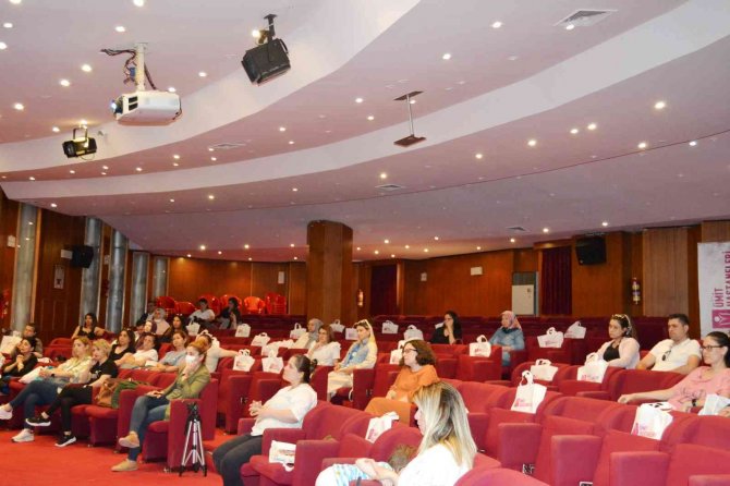 Halka Açık, Ücretsiz A’dan Z’ye Gebelik Eğitimi