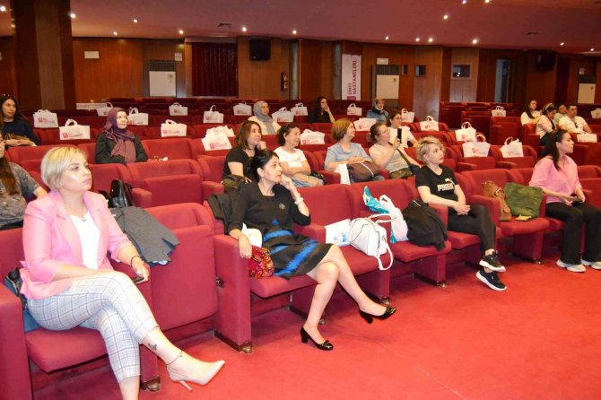 Halka Açık, Ücretsiz A’dan Z’ye Gebelik Eğitimi