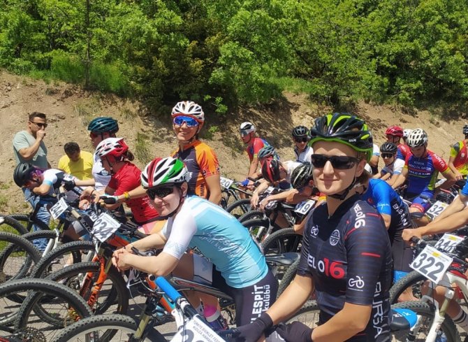 Millî Dağ Bisikletçisi Kızılcahamam’da Altın Madalya Kazandı