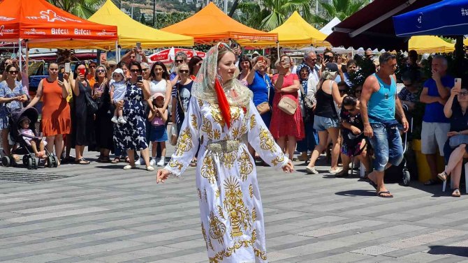 Bodrum Düğünlerindeki Ağırlık Töreni Canlandırıldı