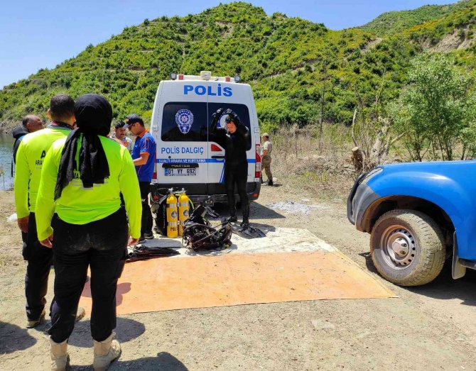 Serinlemek İçin Girdiği Barajda Boğuldu Kardeşi Kurtarıldı