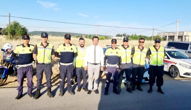 İ̇zmir’de Korsan Servislerle Savaş