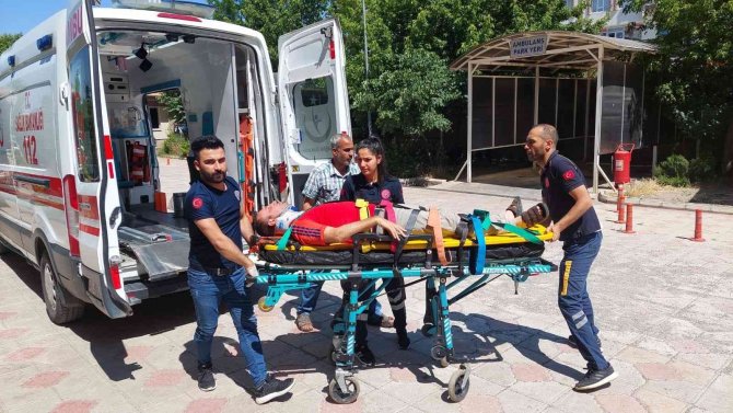 Kahta Çayı’nda Kaza: 1 Yaralı