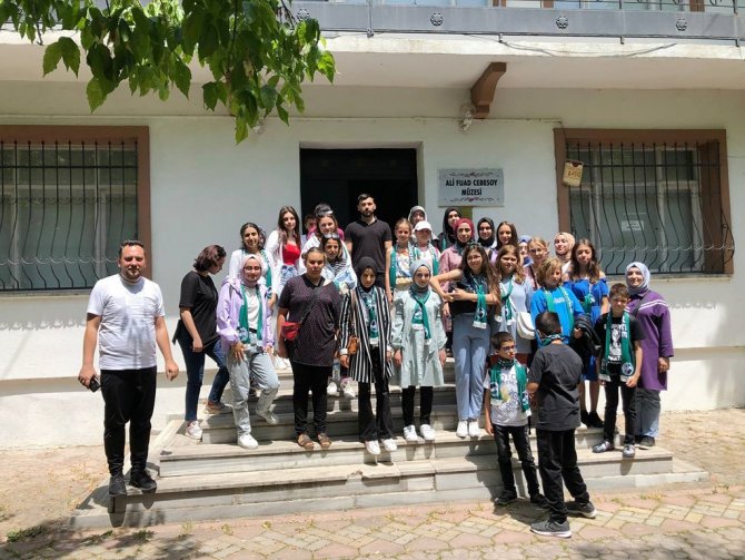Yeni Bir Görünüme Kavuşan İ̇l Ormanı’na Hayran Kaldılar