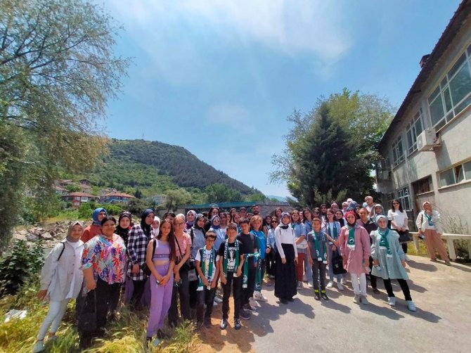 Yeni Bir Görünüme Kavuşan İ̇l Ormanı’na Hayran Kaldılar