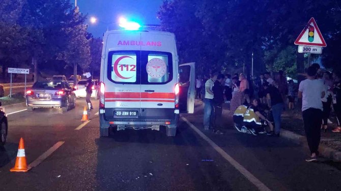 Tekirdağ’da Otomobil Üst Geçide Çarptı: 6 Yaralı